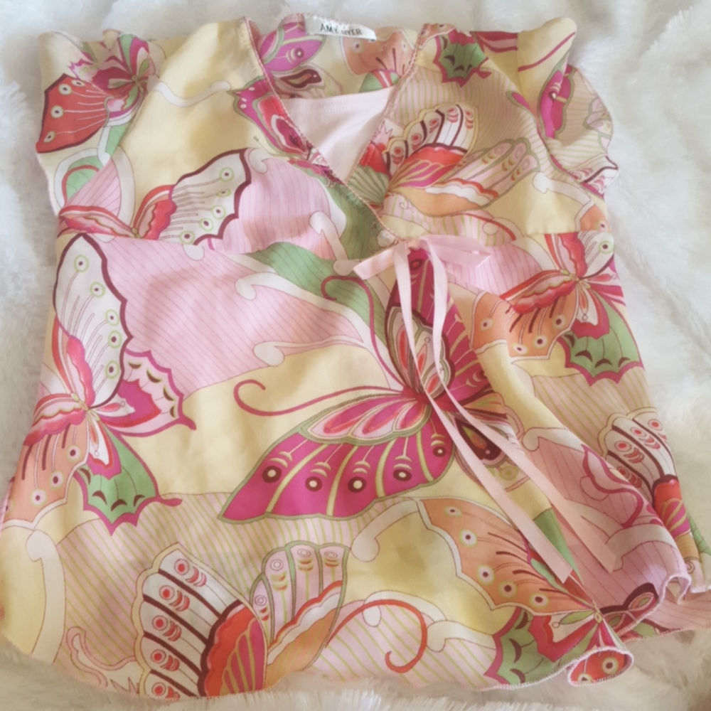 Womens  shirt